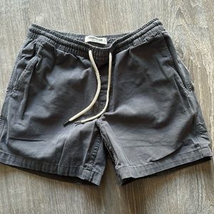Good threads Canva Shorts
